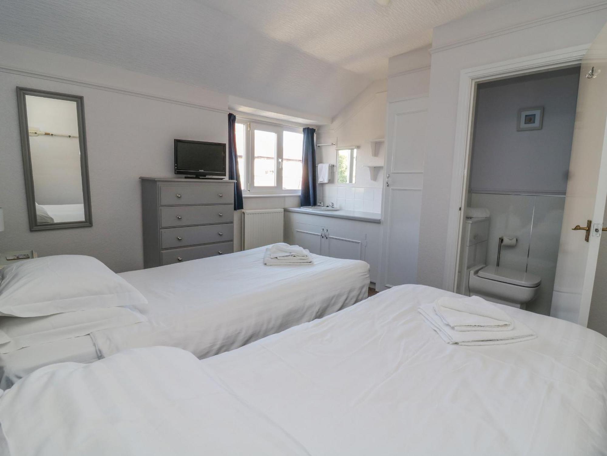 North Beach Lodge Scarborough Extérieur photo